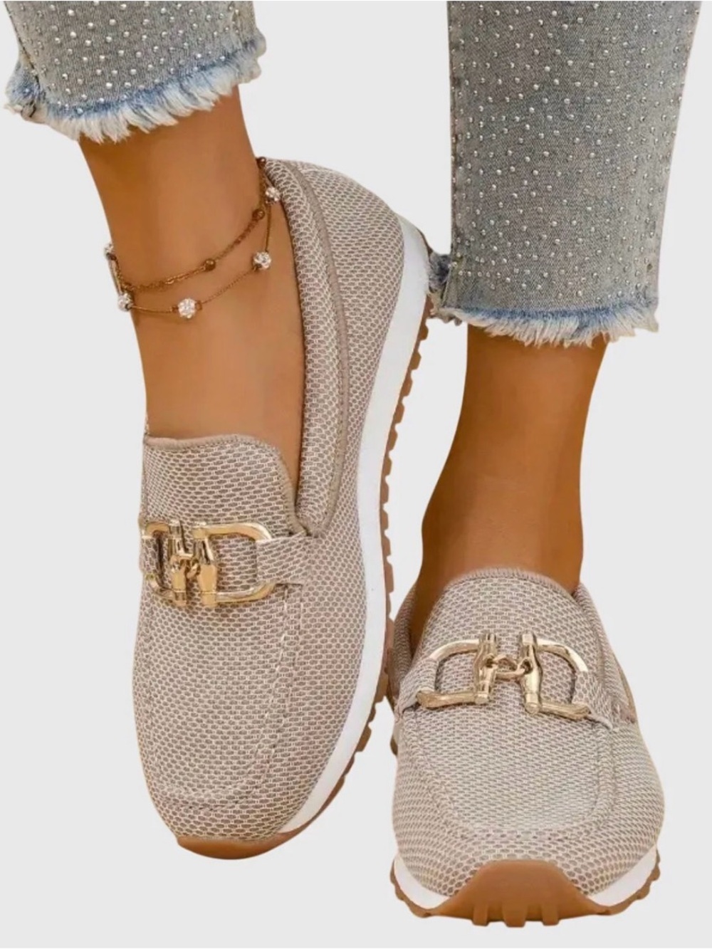 🆕🎉 NWT The Hills Nashville Beige Loafers with Gold Accent - Picture 2 of 6